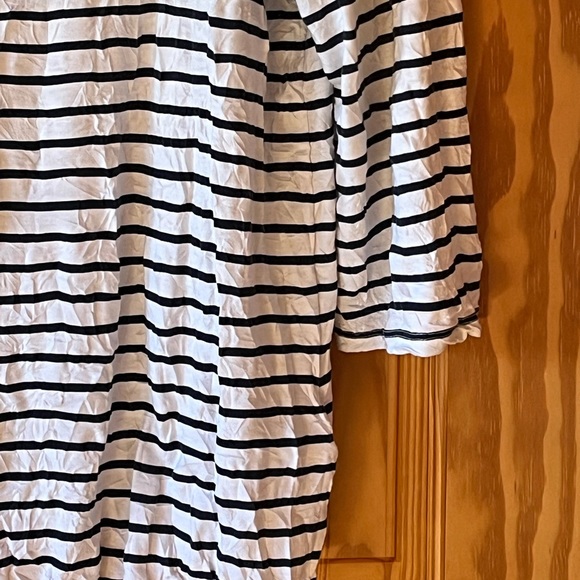 🔹Tom Tailor Blue and White Striped Top with 3/4 Length Sleeves - Picture 5 of 10